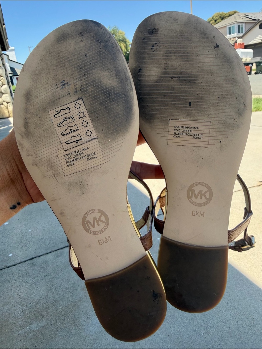 Michael Kors Brown and Gold Leather Thong Sandals - Picture 6 of 6